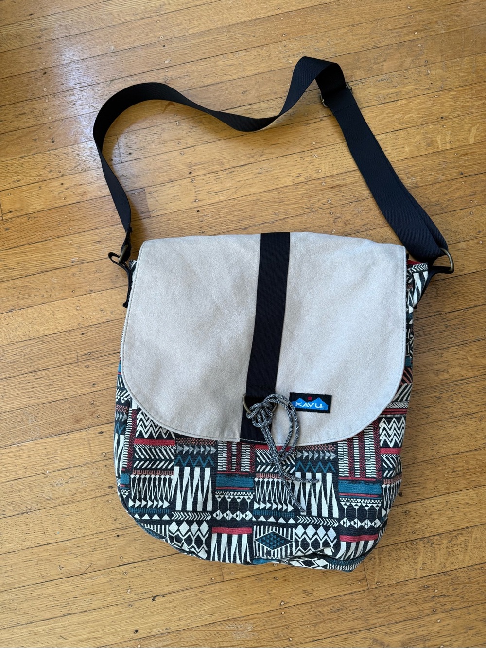 Kavu Beige Flap Geo-Pattern Canvas Messenger Bag with Black Strap
